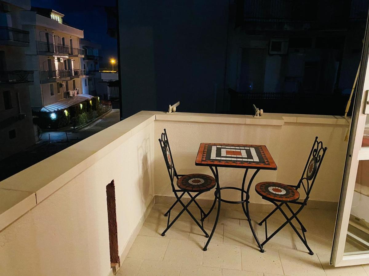 Bed and Breakfast B E B Le Terrazze Sul Mare Catanzaro Exterior foto