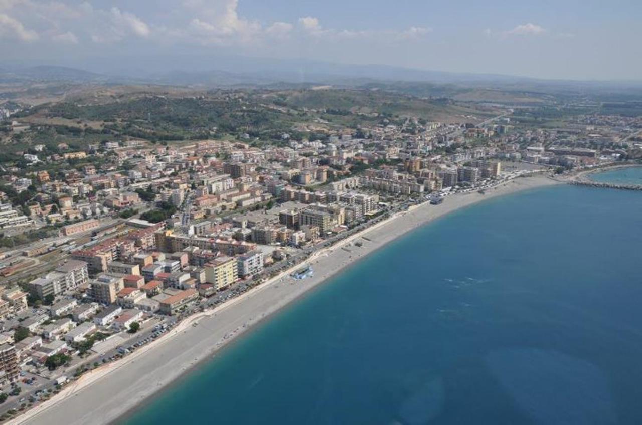 Bed and Breakfast B E B Le Terrazze Sul Mare Catanzaro Exterior foto