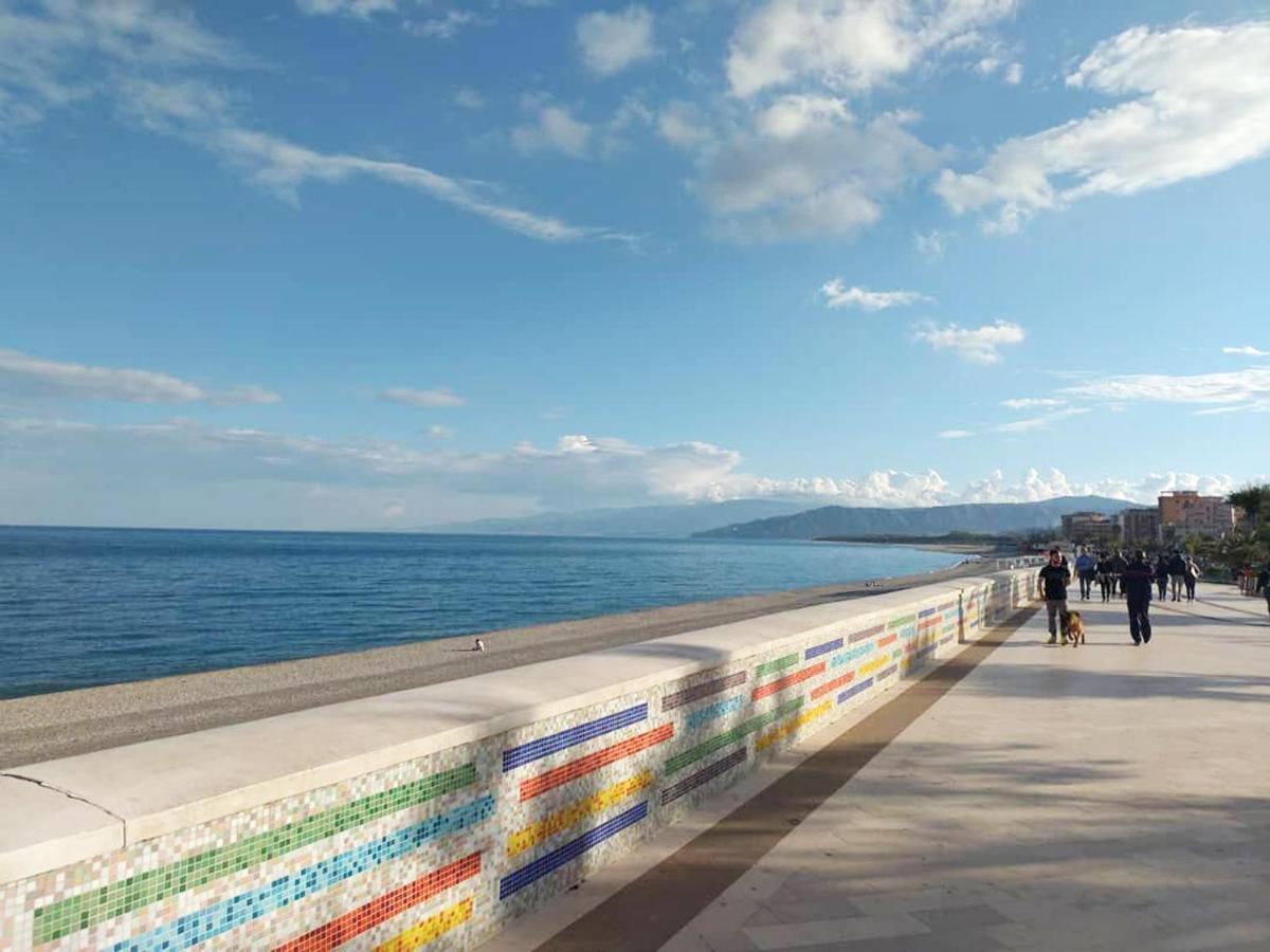 Bed and Breakfast B E B Le Terrazze Sul Mare Catanzaro Exterior foto