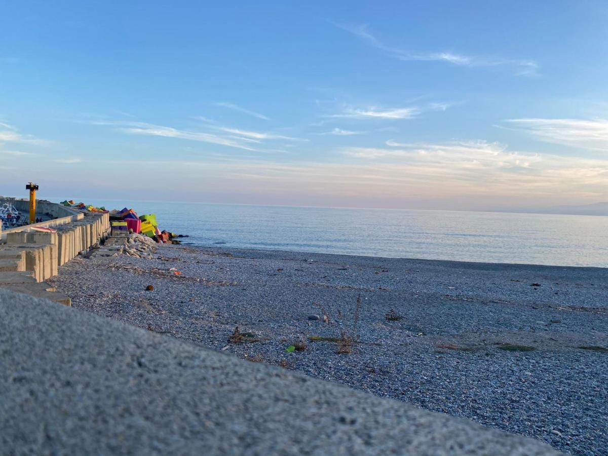 Bed and Breakfast B E B Le Terrazze Sul Mare Catanzaro Exterior foto